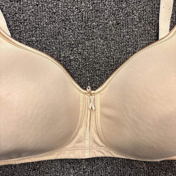 Vanity Fair Bra Body Caress Wireless Bra 72335 Lightly Padded Women's Size 42C - Picture 5 of 5